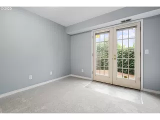 Photo #5: 20190357 Listing