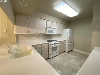 Photo #3: 20190707 Listing