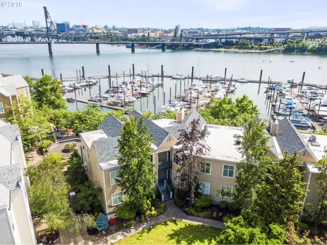 MLS: 20191015 Condo For Sale