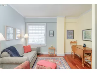 Photo #3: 20191307 Listing