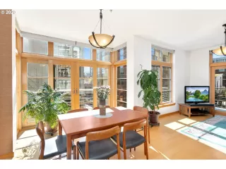 Photo #2: 20191421 Listing