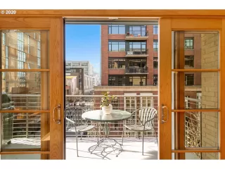 Photo #6: 20191421 Listing