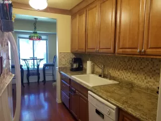 Photo #4: 20192073 Listing 
