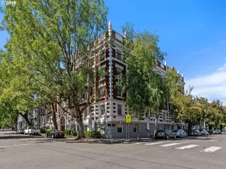 Photo #1: 20192145 Listing