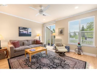 Photo #3: 20193020 Listing 