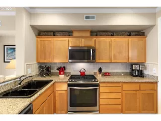 Photo #4: 20193020 Listing 