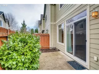 Photo #2: 20193024 Listing