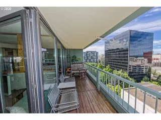 Photo #3: 20194547 Listing