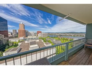 Photo #4: 20194547 Listing