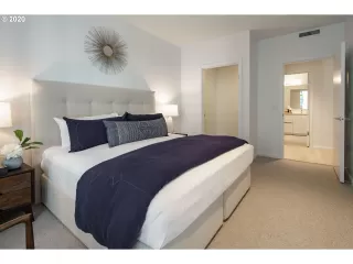 Photo #1: 20195321 Listing 