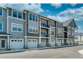 Photo #1: 20195980 Listing