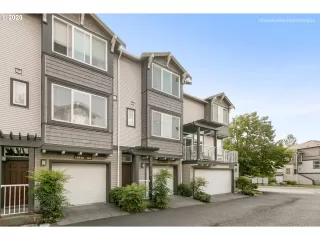 Photo #2: 20196545 Listing 