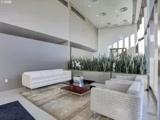 Photo #1: 20197516 Listing