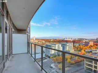 Photo #3: 20197516 Listing