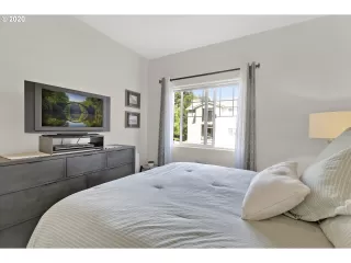 Photo #3: 20198795 Listing 