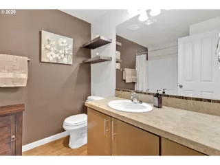 Photo #4: 20198795 Listing 