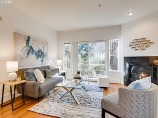 Photo #3: 20198840 Listing 