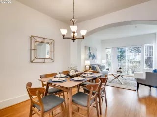 Photo #5: 20198840 Listing 