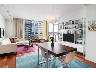 Photo #5: 20199237 Listing