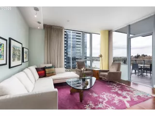 Photo #6: 20199237 Listing