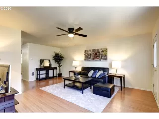 Photo #1: 20200161 Listing 
