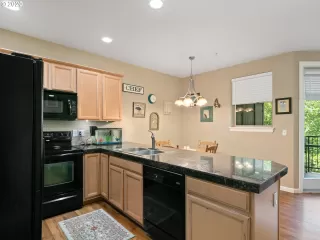 Photo #1: 20201534 Listing