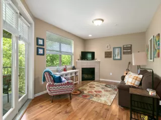 Photo #2: 20201534 Listing