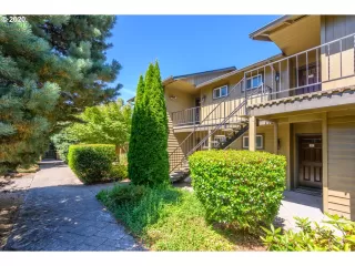 Photo #2: 20201561 Listing