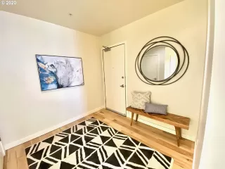 Photo #4: 20203068 Listing 