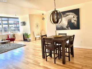 Photo #6: 20203068 Listing 