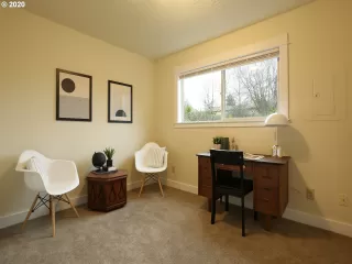 Photo #4: 20204105 Listing