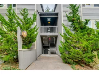 Photo #1: 20204924 Listing 