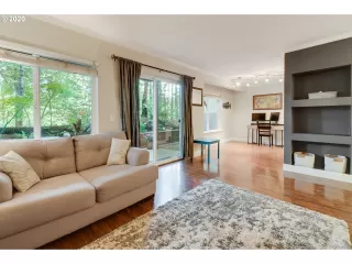 Photo #6: 20204924 Listing 