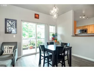 Photo #3: 20206870 Listing