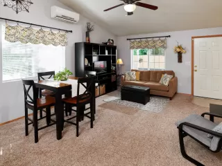 Photo #3: 20207089 Listing