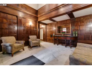 Photo #4: 20207108 Listing