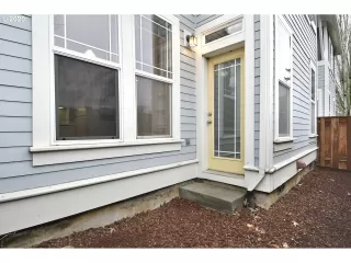 Photo #5: 20207211 Listing