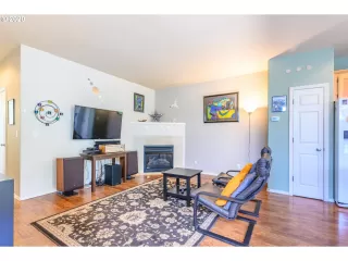 Photo #2: 20208946 Listing