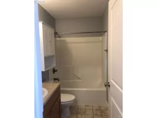 Photo #1: 20212503 Listing 