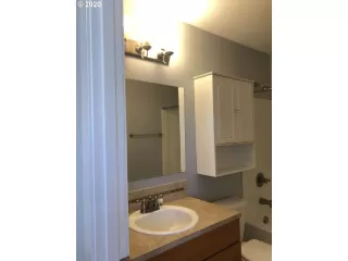 Photo #3: 20212503 Listing 