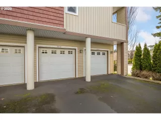 Photo #2: 20212922 Listing