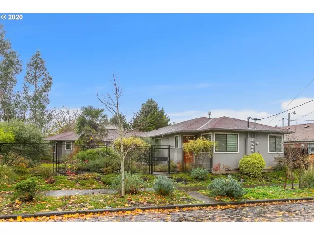 MLS: 20213176 Condo For Sale