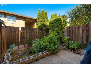 Photo #1: 20214200 Listing