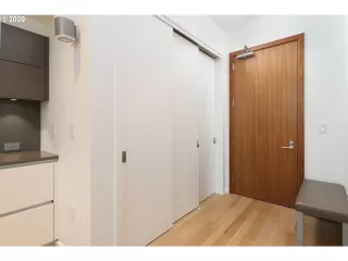 Photo #3: 20214599 Listing