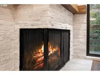 Photo #6: 20214871 Listing