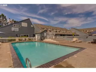 Photo #1: 20214927 Listing