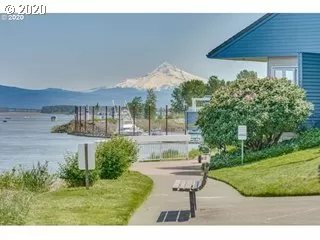 Photo #2: 20214927 Listing