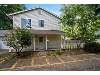 Photo #2: 20215719 Listing