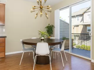 Photo #1: 20216725 Listing