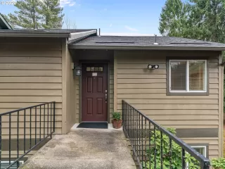 Photo #1: 20217275 Listing